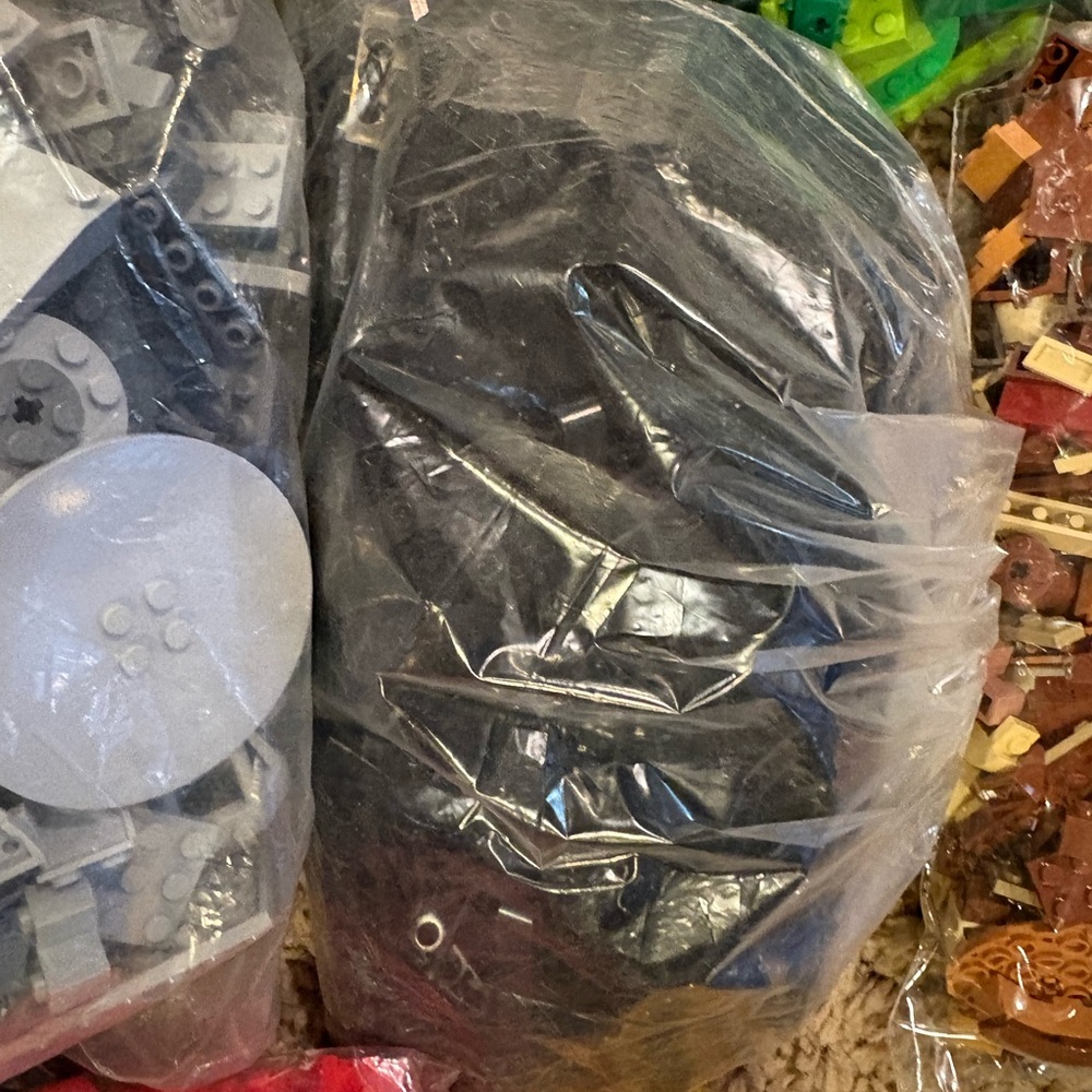 Lego 4 Pound Bundle - Picture 5 of 8